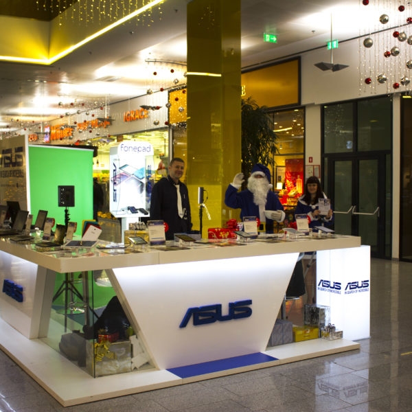 Promocijski dogodki: ASUS Experience Zone v Supernovi