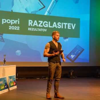 Organizacija dogodkov: razglasitev rezultatov na zaključni prireditvi Popri 2022