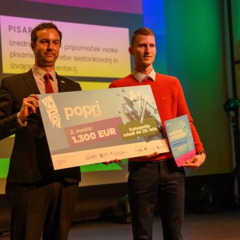 Organizacija dogodkov: podelitev nagrade na zaključni prireditvi Popri 2022