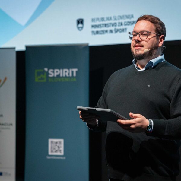 Moderator Zaključnega kongresa TKT Sašo Stare